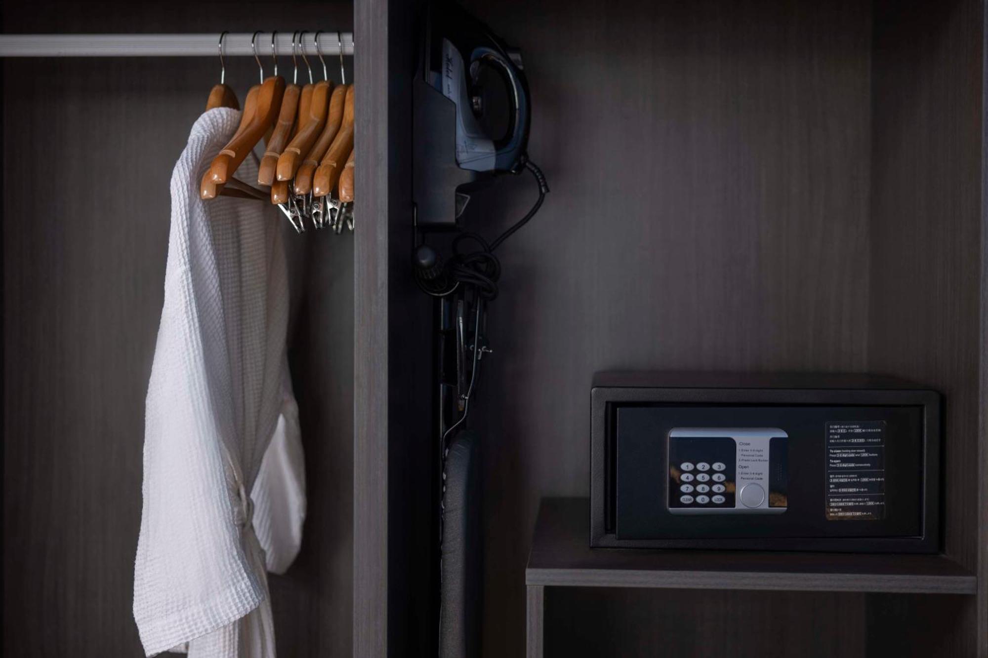 Park Inn By Radisson Iloilo Ngoại thất bức ảnh